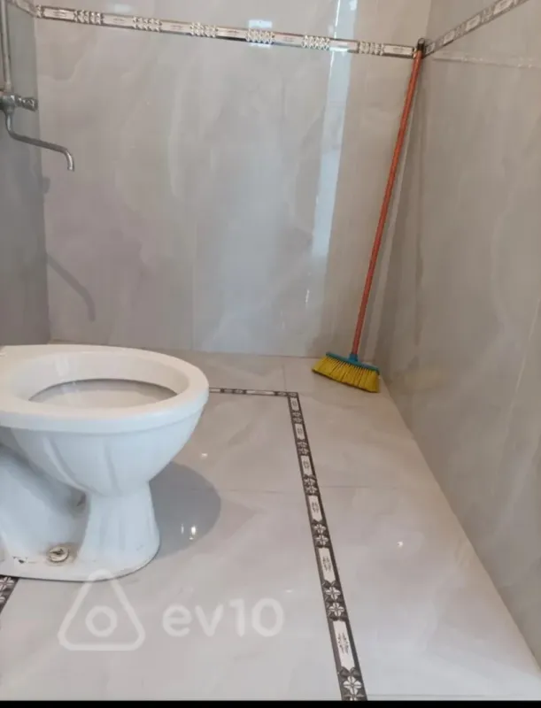 Kirayə verilir 4 otaqlı yeni tikili 100 m²