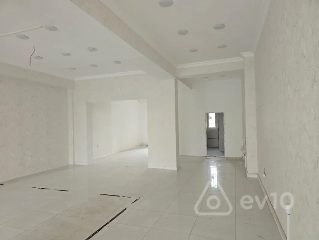 Kirayə verilir mənzil 150 m²