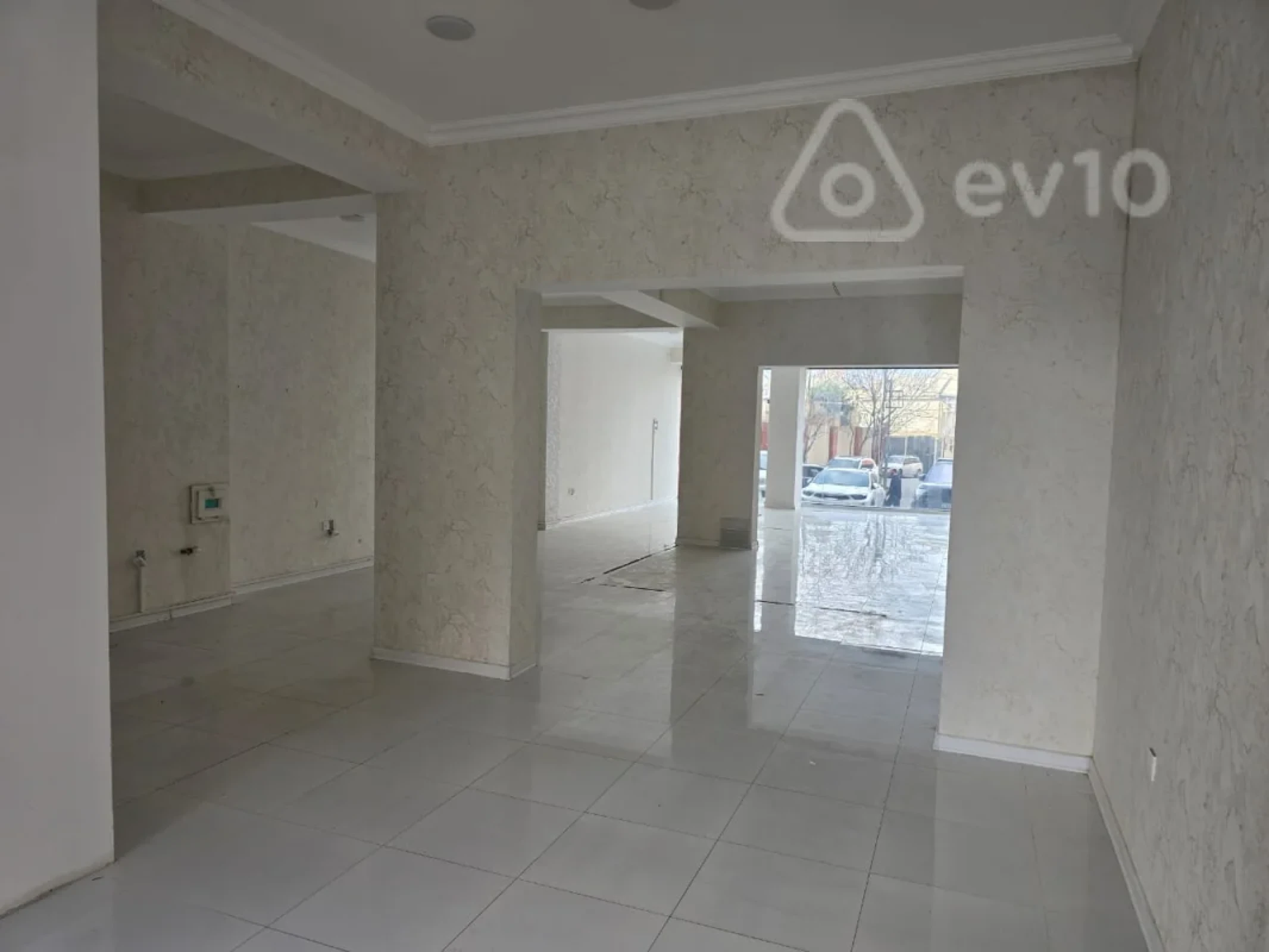 Kirayə verilir mənzil 150 m²