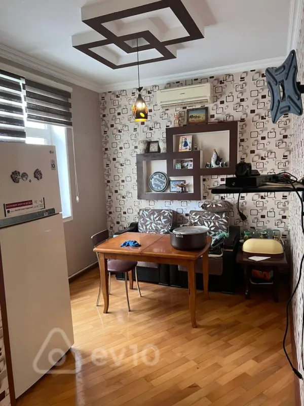 Kirayə verilir 3 otaqlı yeni tikili 115 m²