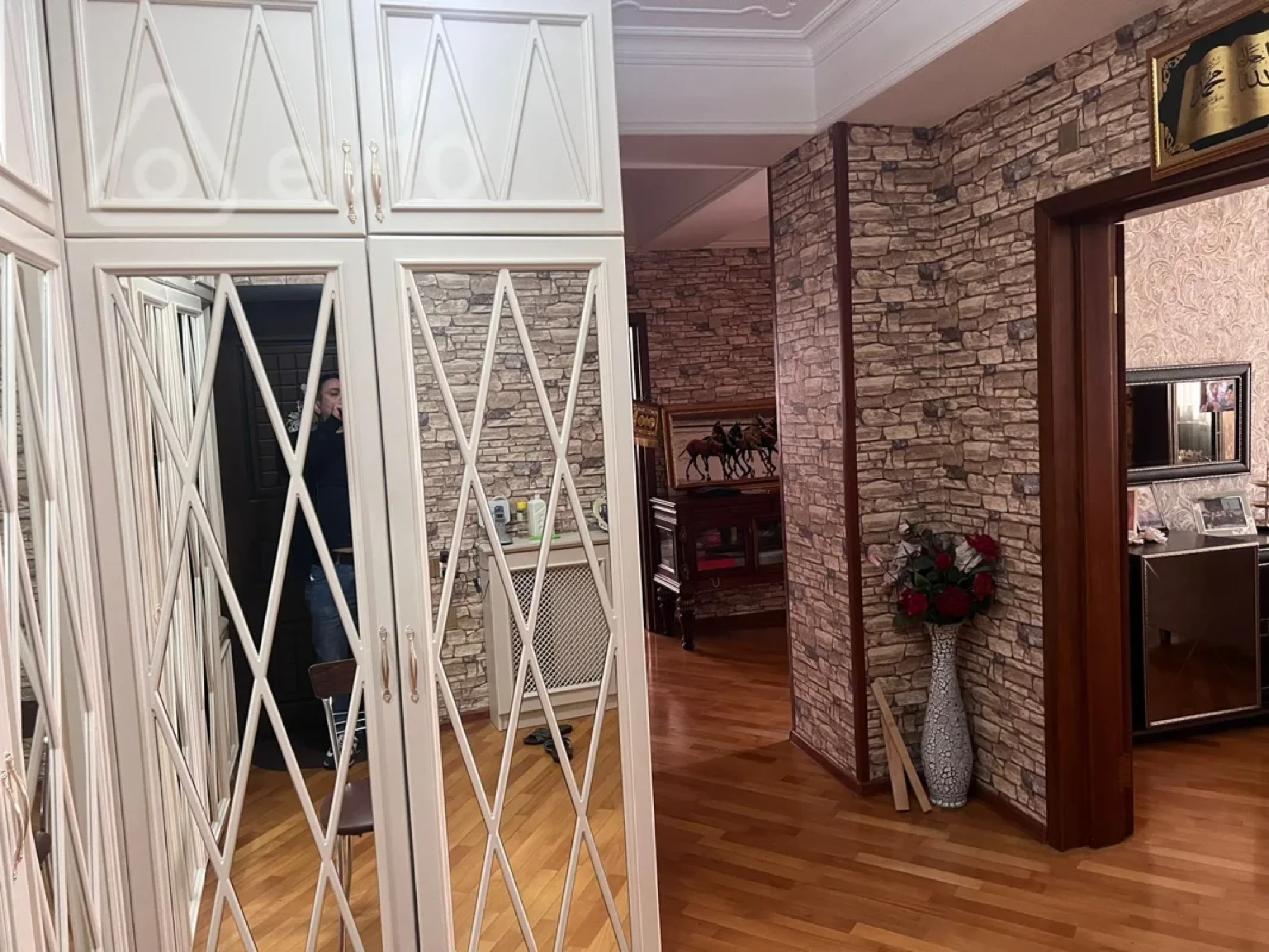 Kirayə verilir 3 otaqlı yeni tikili 115 m²