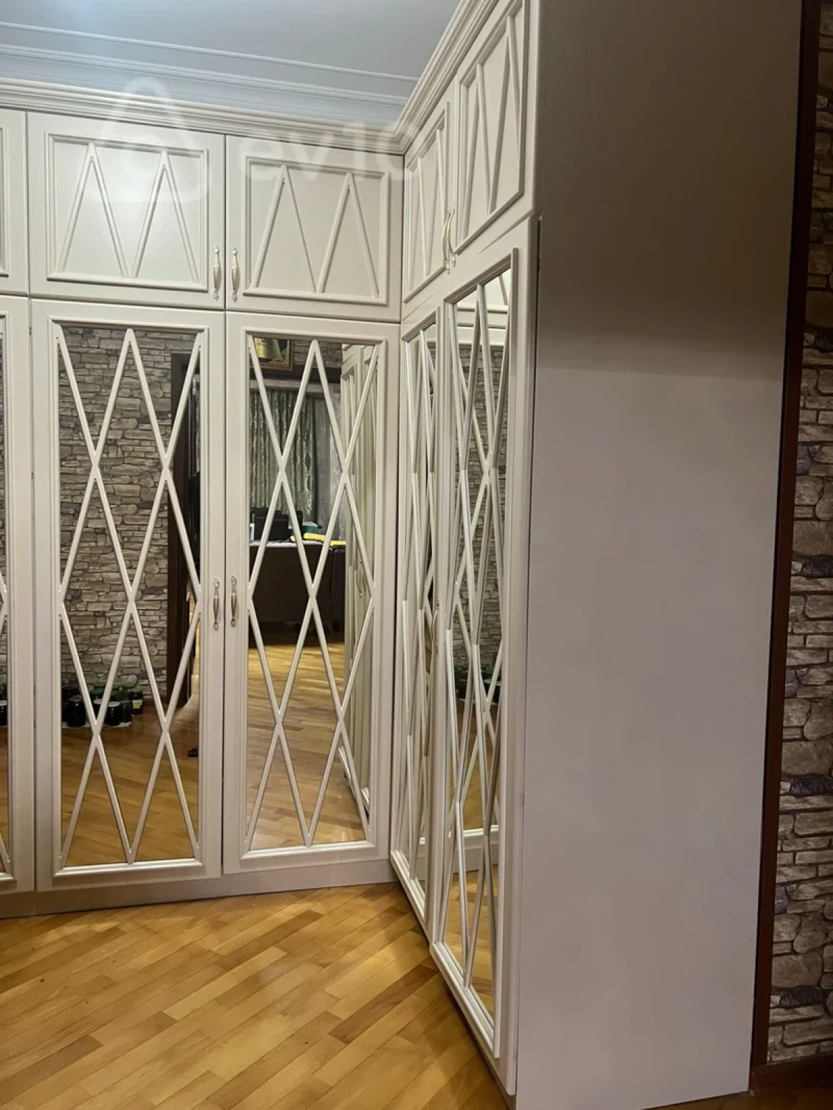 Kirayə verilir 3 otaqlı yeni tikili 115 m²