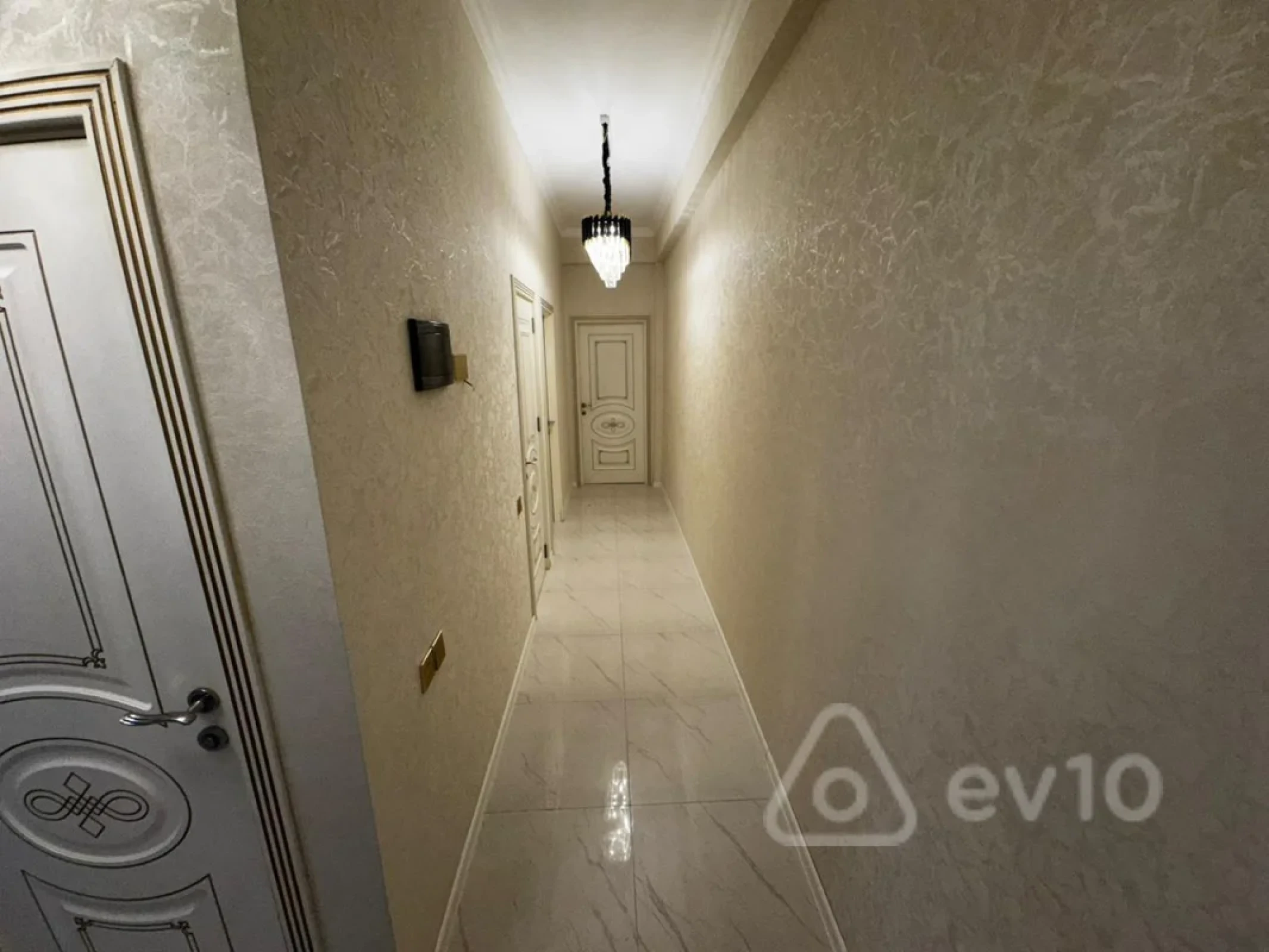 Kirayə verilir 3 otaqlı yeni tikili 83 m²