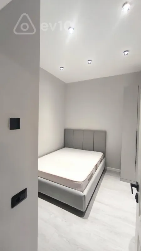 Satılır 3 otaqlı yeni tikili 91.9 m²