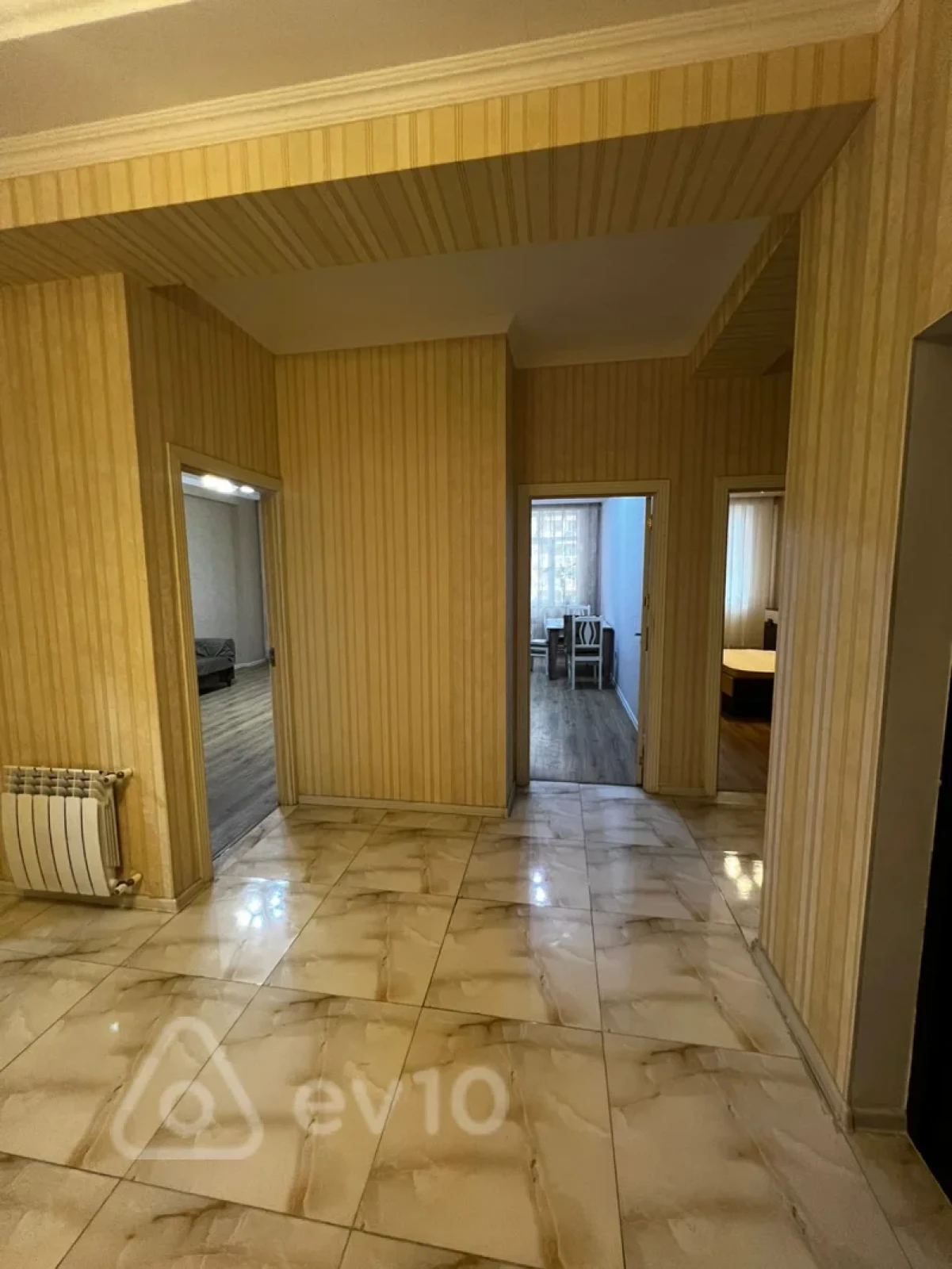 Kirayə verilir 2 otaqlı yeni tikili 100 m²