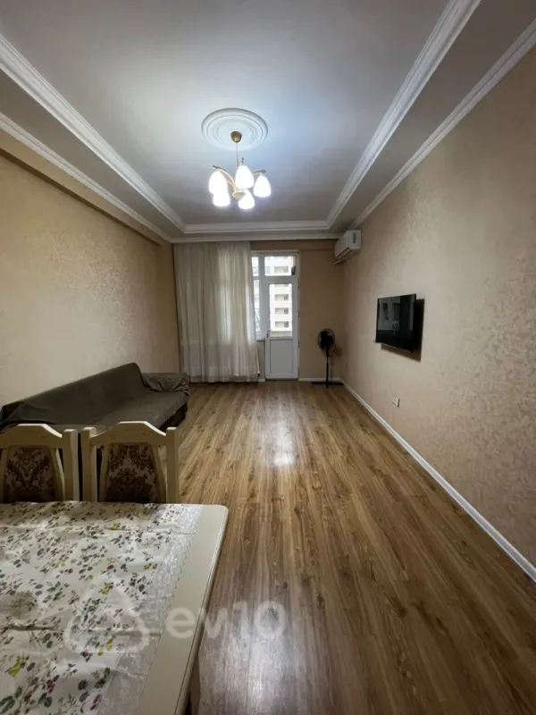 Kirayə verilir 2 otaqlı yeni tikili 100 m²