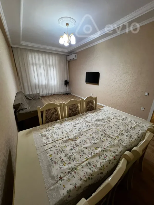 Kirayə verilir 2 otaqlı yeni tikili 100 m²