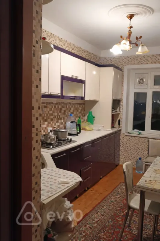 Kirayə verilir 4 otaqlı yeni tikili 120 m²