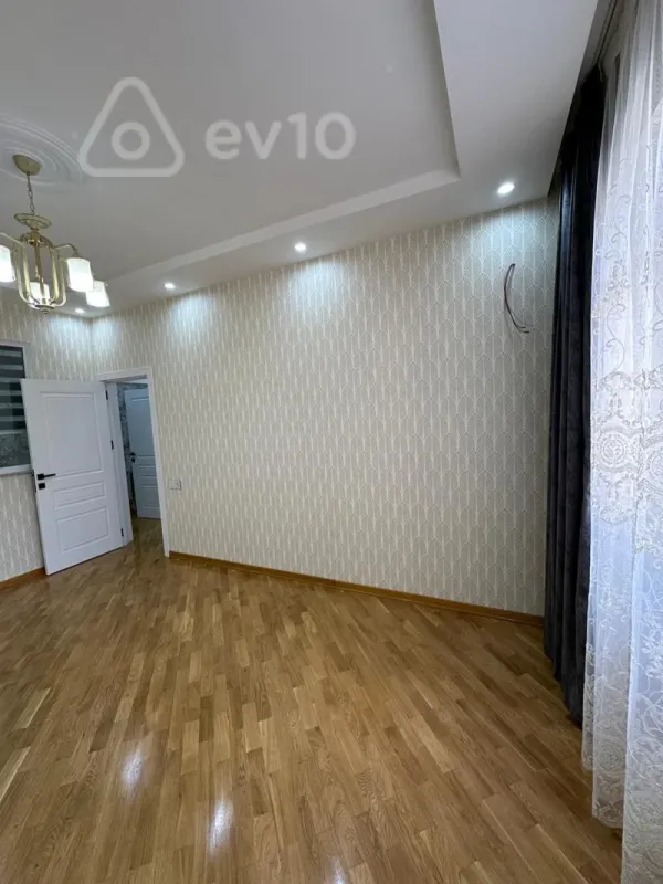 Satılır 3 otaqlı yeni tikili 85 m²