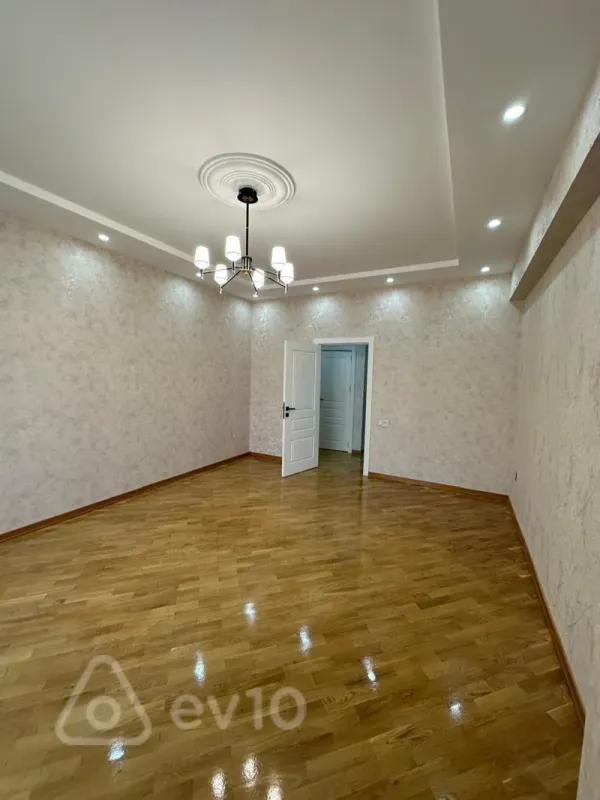 Satılır 3 otaqlı yeni tikili 85 m²