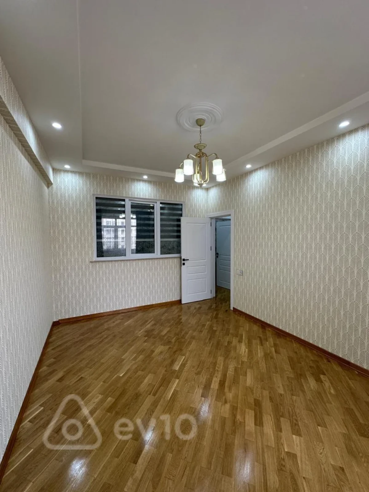 Satılır 3 otaqlı yeni tikili 85 m²