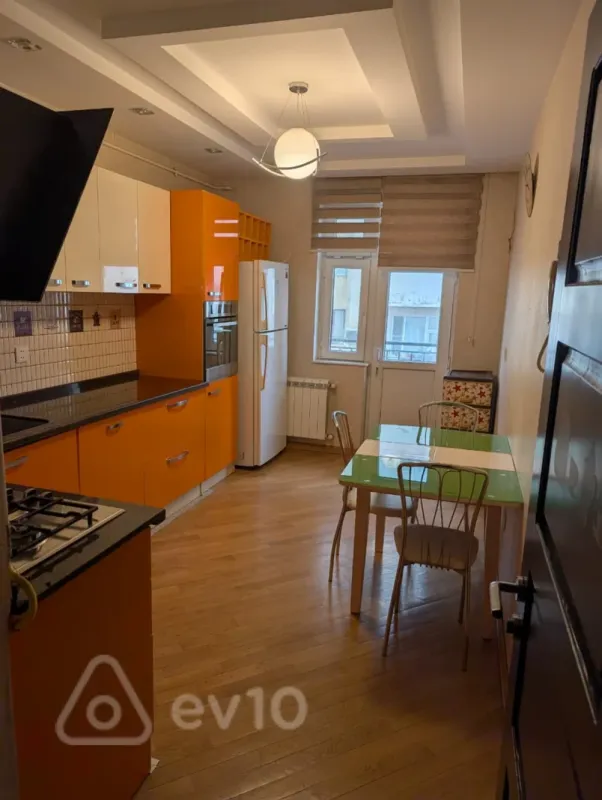 Satılır 3 otaqlı yeni tikili 96 m²