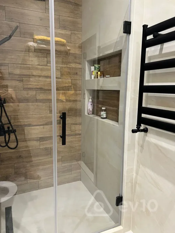 Kirayə verilir 3 otaqlı yeni tikili 110 m²