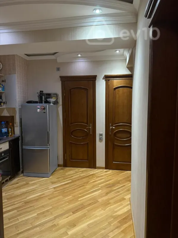 Satılır 3 otaqlı yeni tikili 95 m²