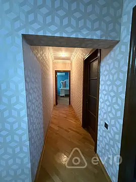 Kirayə verilir 3 otaqlı yeni tikili 135 m²