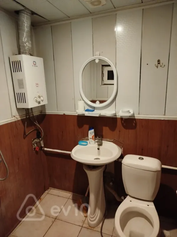 Kirayə verilir 2 otaqlı yeni tikili 50 m²