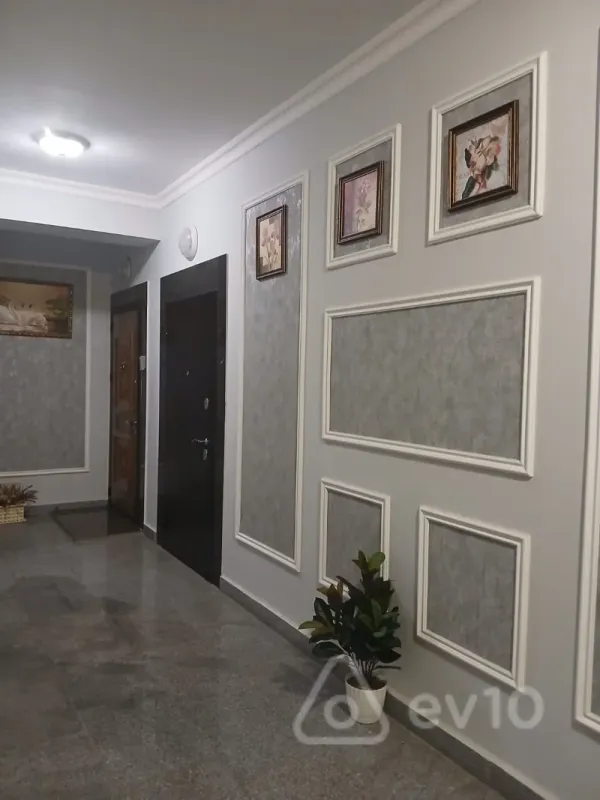 Satılır 3 otaqlı yeni tikili 70 m²