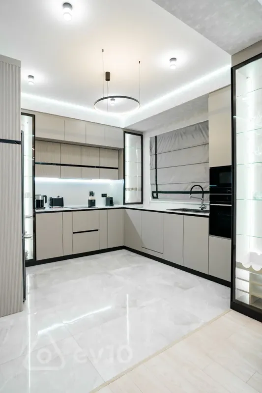 Kirayə verilir 3 otaqlı yeni tikili 120 m²