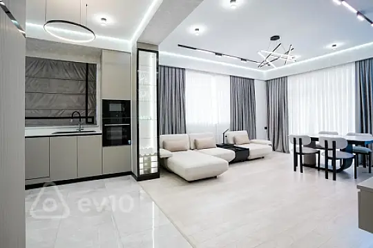 Kirayə verilir 3 otaqlı yeni tikili 120 m²