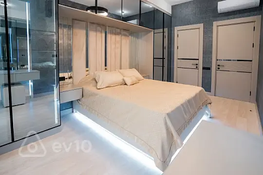 Kirayə verilir 3 otaqlı yeni tikili 120 m²