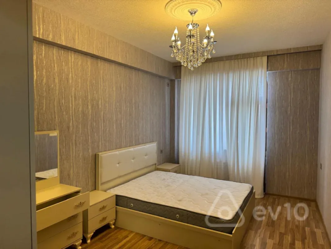 Satılır 2 otaqlı yeni tikili 106 m²