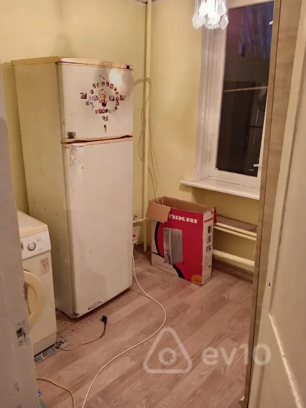 Kirayə verilir 1 otaqlı köhnə tikili 33 m²