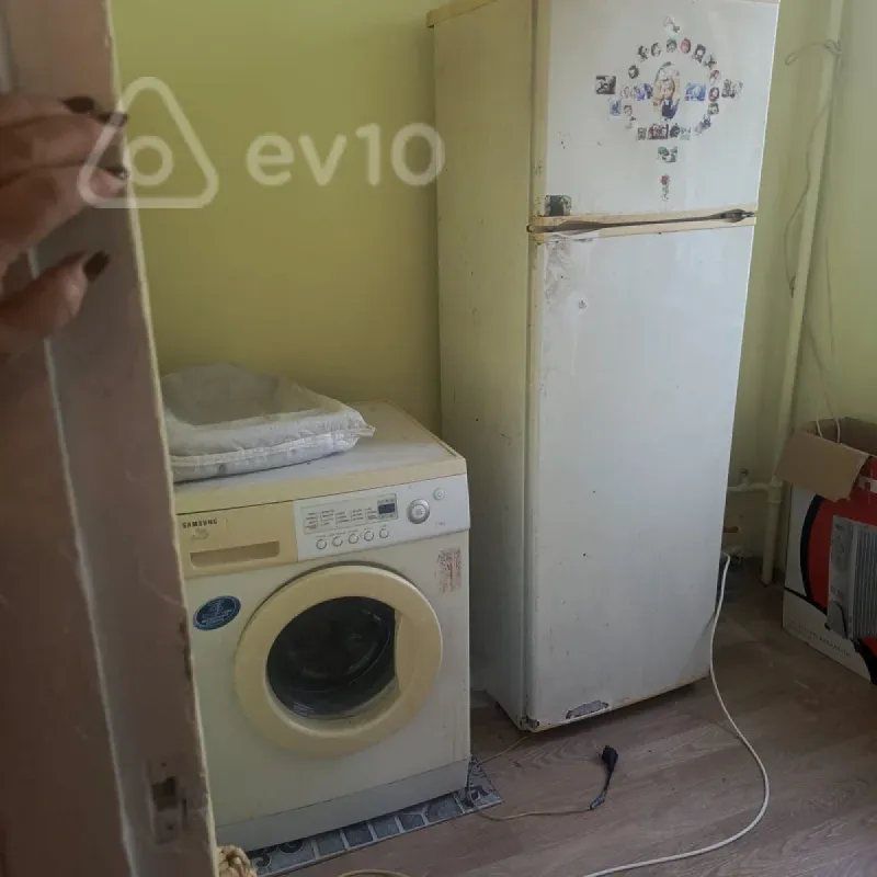 Kirayə verilir 1 otaqlı köhnə tikili 33 m²