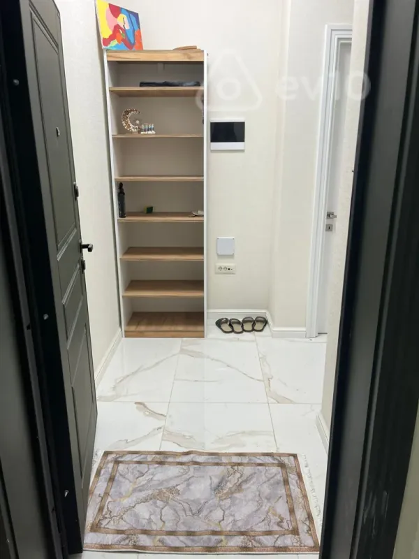 Kirayə verilir 2 otaqlı yeni tikili 60 m²