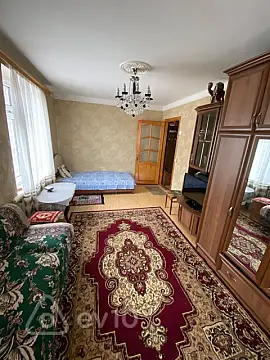 Kirayə verilir 1 otaqlı köhnə tikili 45 m²