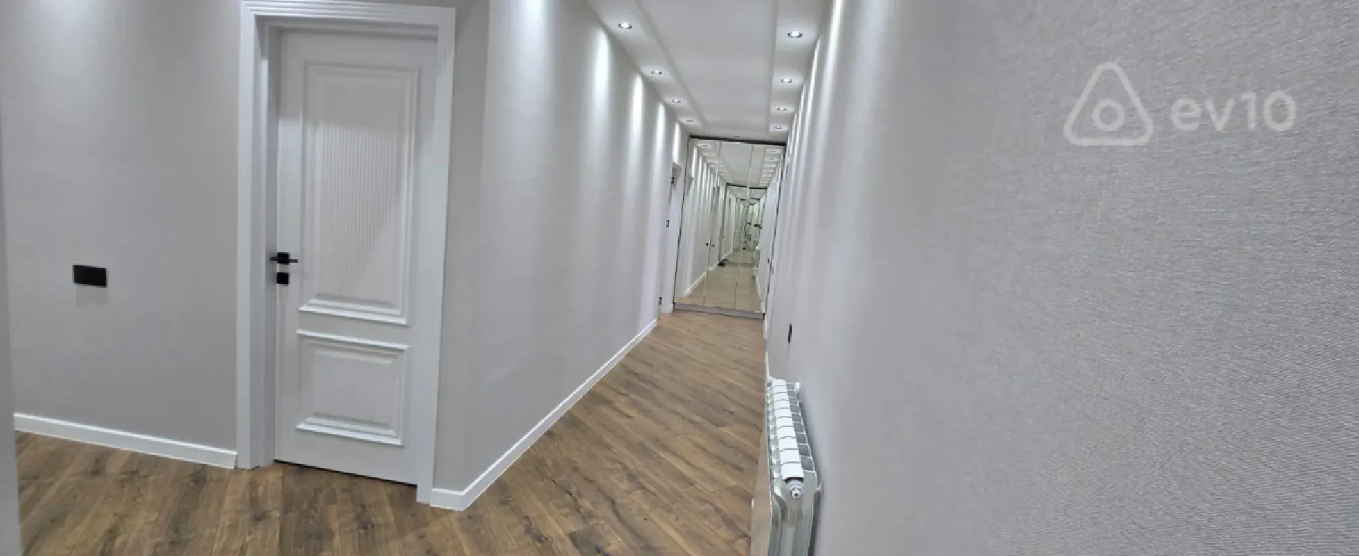 Kirayə verilir 5 otaqlı köhnə tikili 120 m²