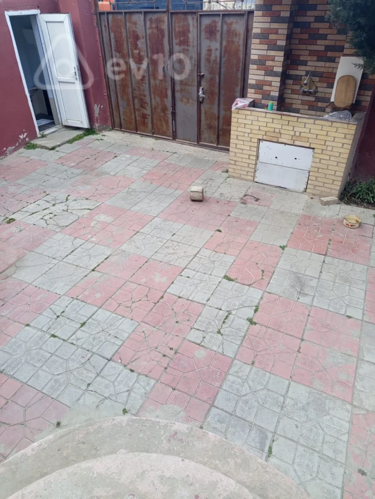 Kirayə verilir 3 otaqlı həyət evi 100 m²