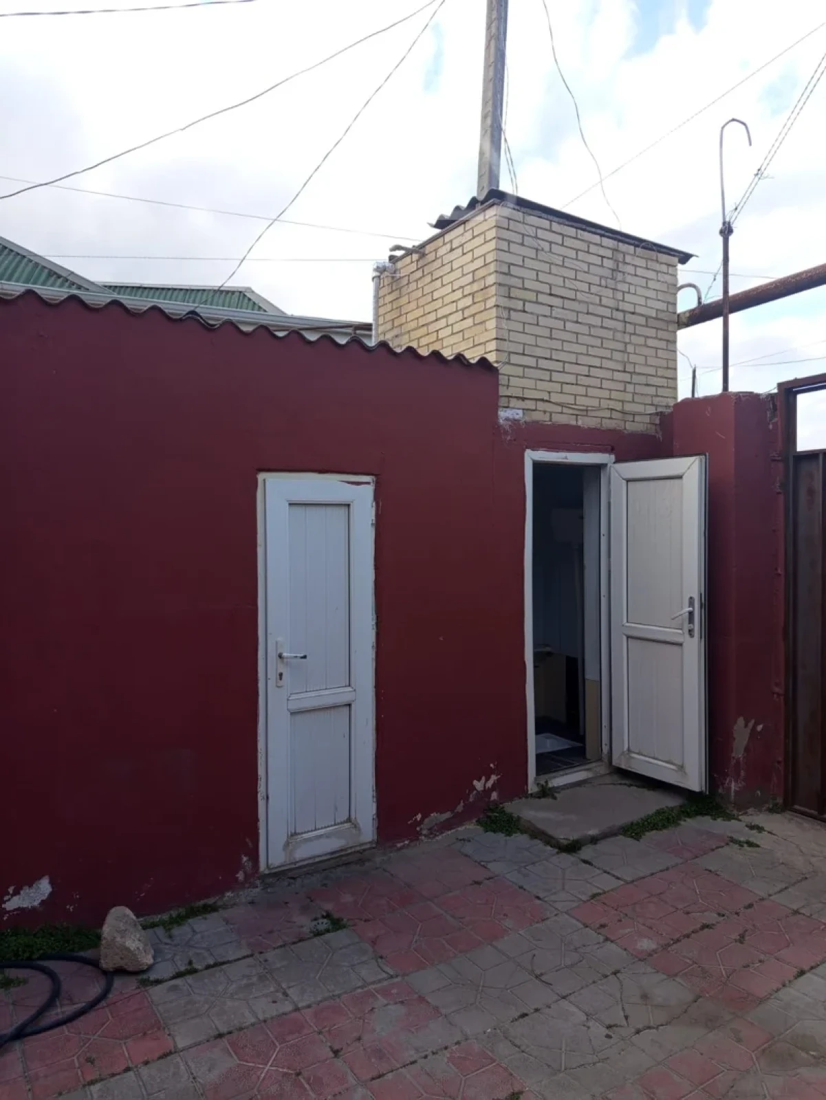 Kirayə verilir 3 otaqlı həyət evi 100 m²