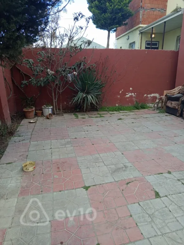 Kirayə verilir 3 otaqlı həyət evi 100 m²