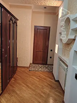 Kirayə verilir 2 otaqlı yeni tikili 81 m²