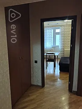 Kirayə verilir 2 otaqlı yeni tikili 81 m²