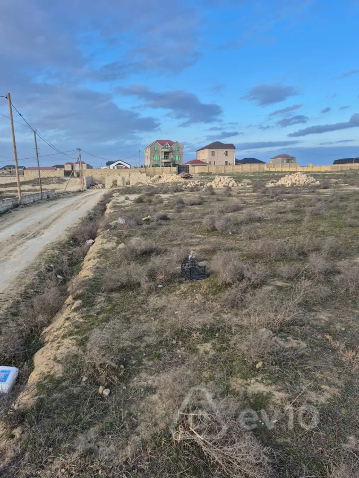 Satılır torpaq sahəsi