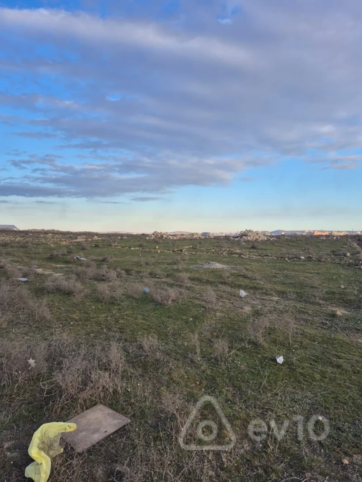 Satılır torpaq sahəsi