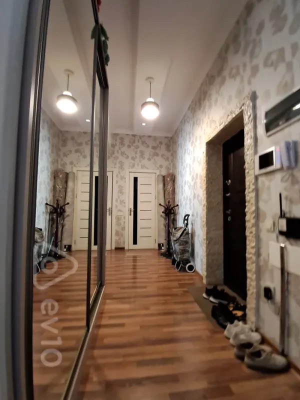 Satılır 3 otaqlı yeni tikili 91 m²