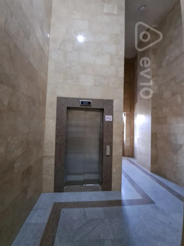 Satılır 3 otaqlı yeni tikili 91 m²