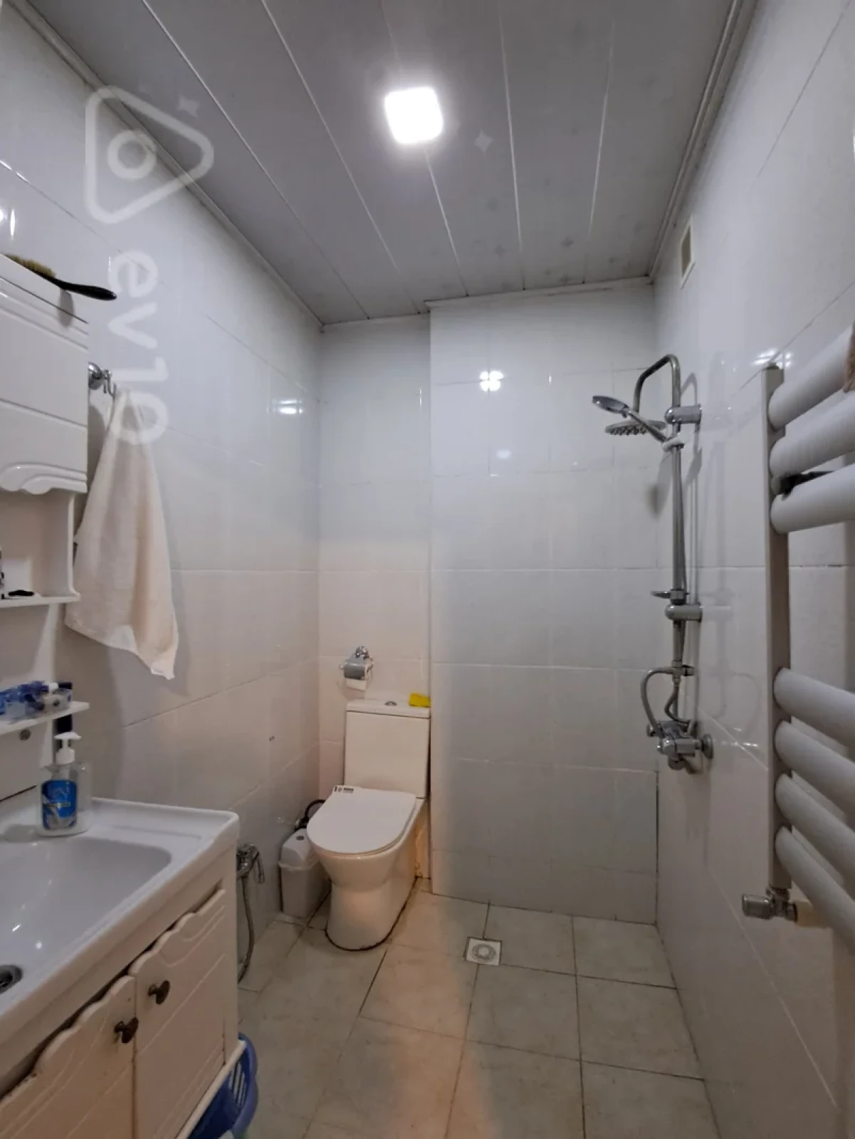 Satılır 3 otaqlı yeni tikili 91 m²