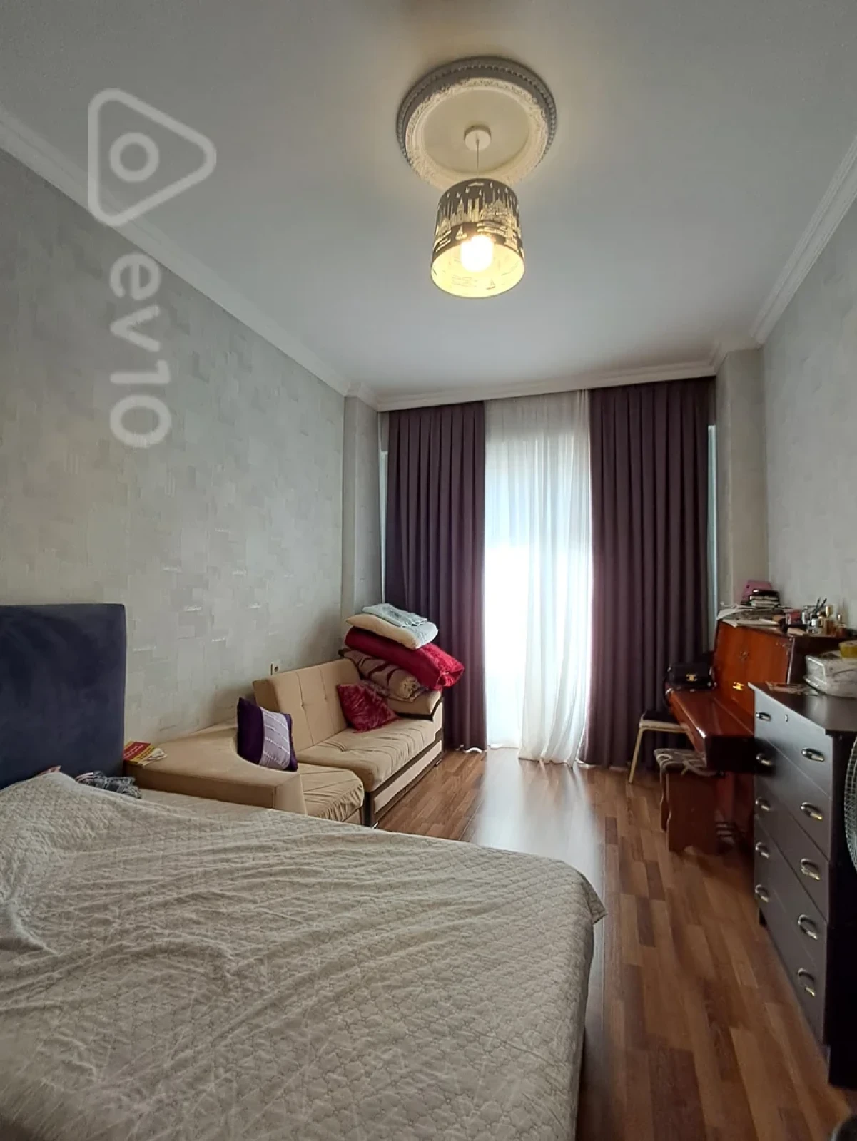 Satılır 3 otaqlı yeni tikili 91 m²