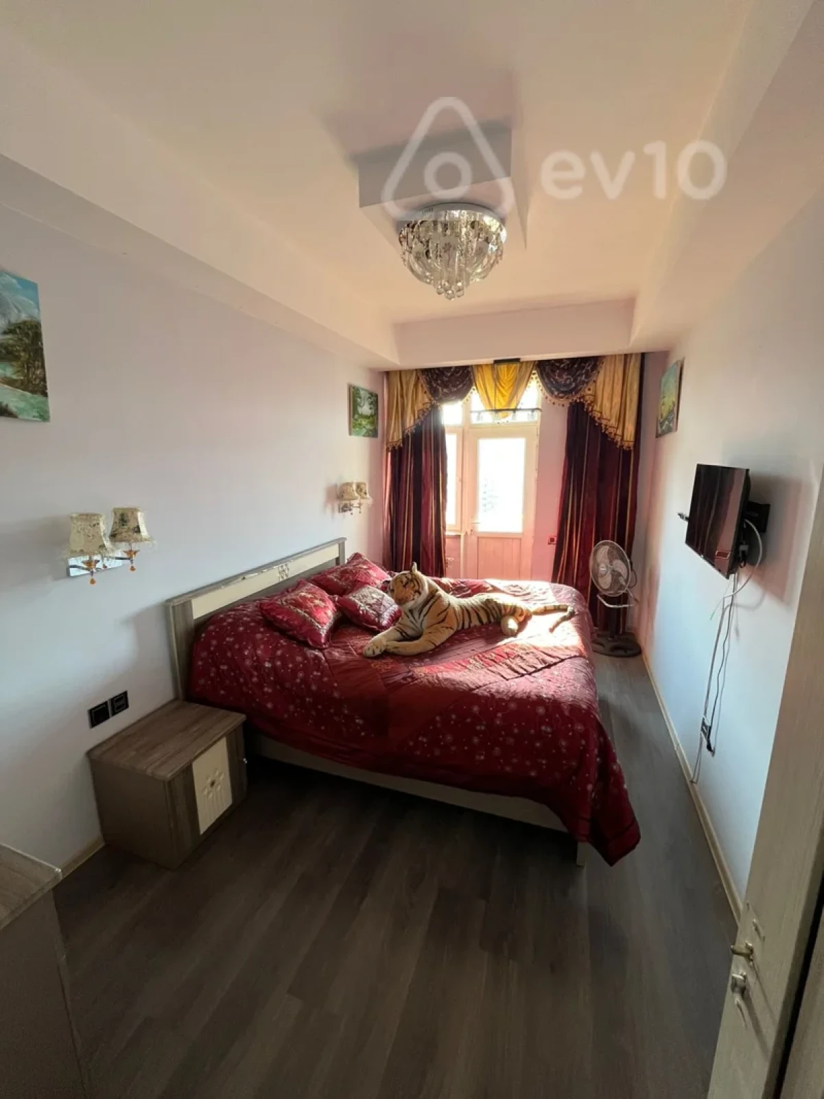 Kirayə verilir 2 otaqlı yeni tikili 100 m²