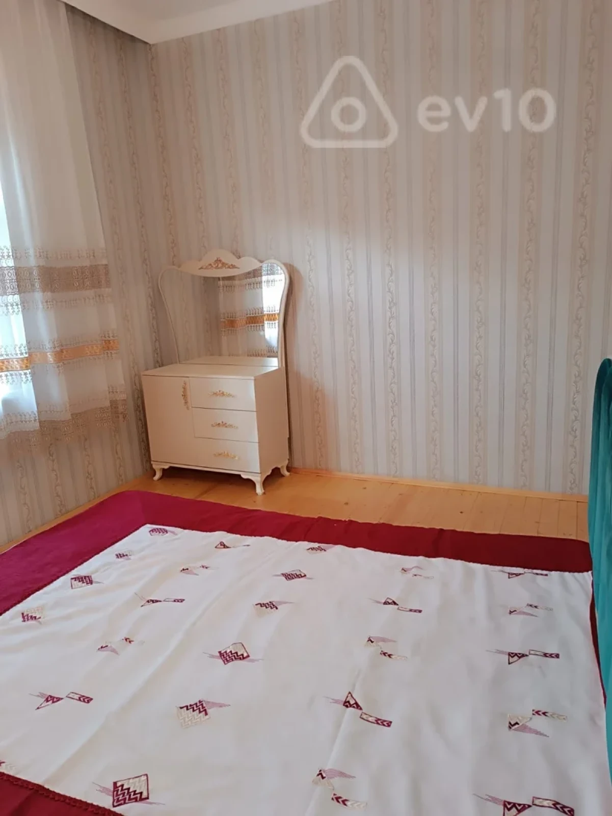 Kirayə verilir 3 otaqlı həyət evi 95 m²