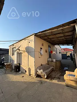 Satılır 3 otaqlı həyət evi 100 m²