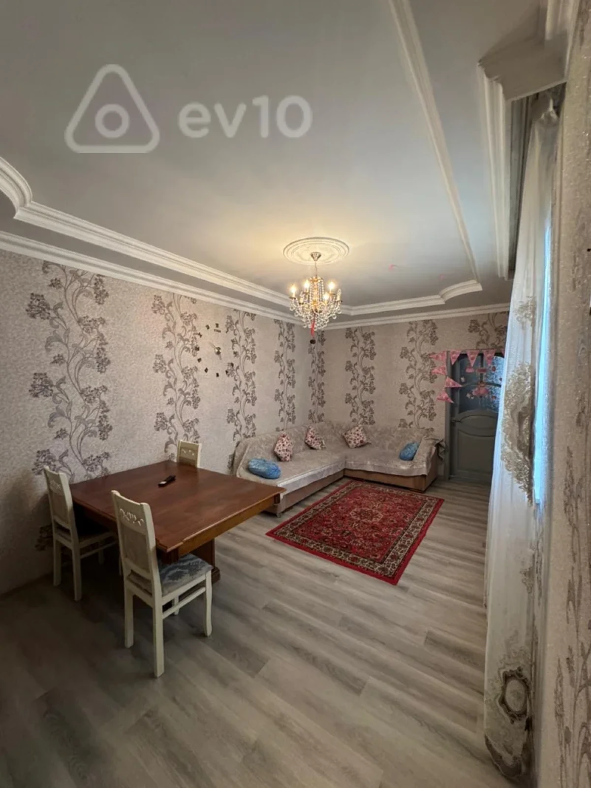 Satılır 3 otaqlı həyət evi 100 m²