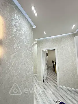 Kirayə verilir 2 otaqlı yeni tikili 65 m²