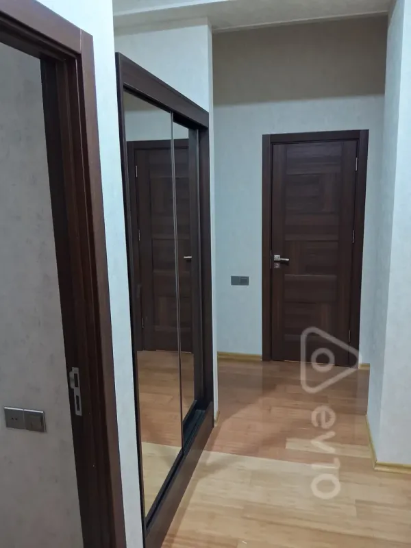 Kirayə verilir 2 otaqlı yeni tikili 63 m²