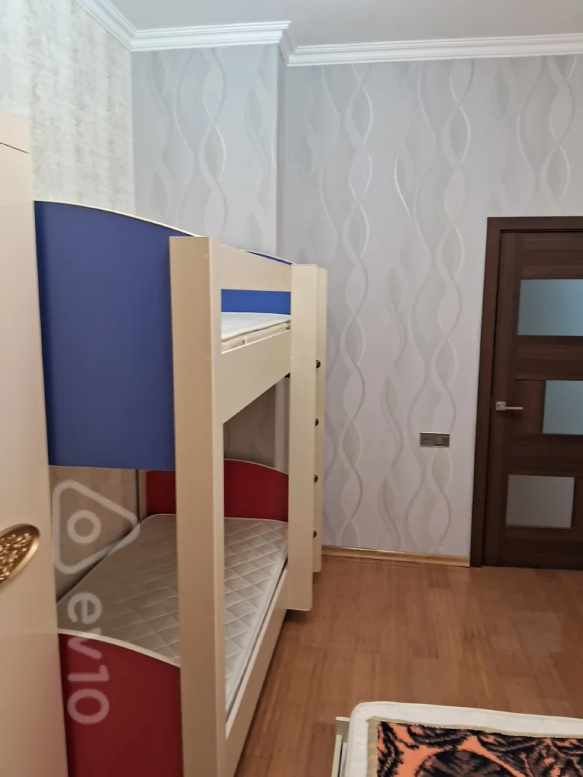 Kirayə verilir 2 otaqlı yeni tikili 63 m²