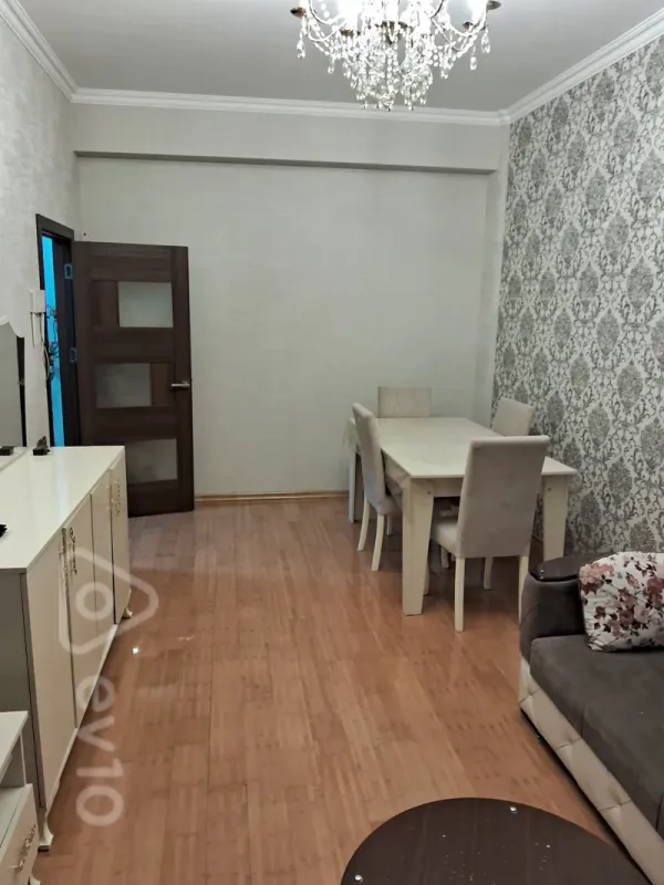 Kirayə verilir 2 otaqlı yeni tikili 63 m²
