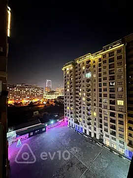 Kirayə verilir 2 otaqlı yeni tikili 78 m²